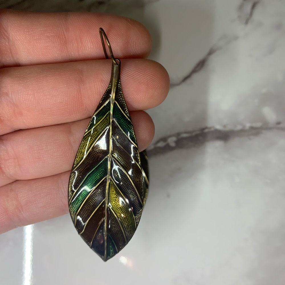 Leaf earrings